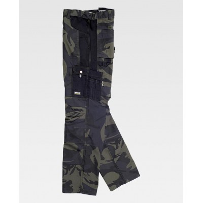 Calça combinada com impresso de camuflagem